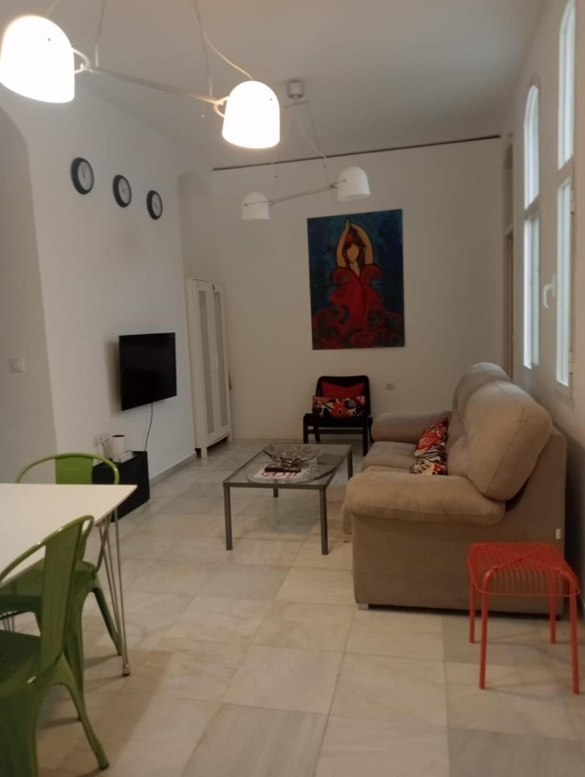 C Palacio Parking Segun Disponibilidad Sevilla Exteriör bild